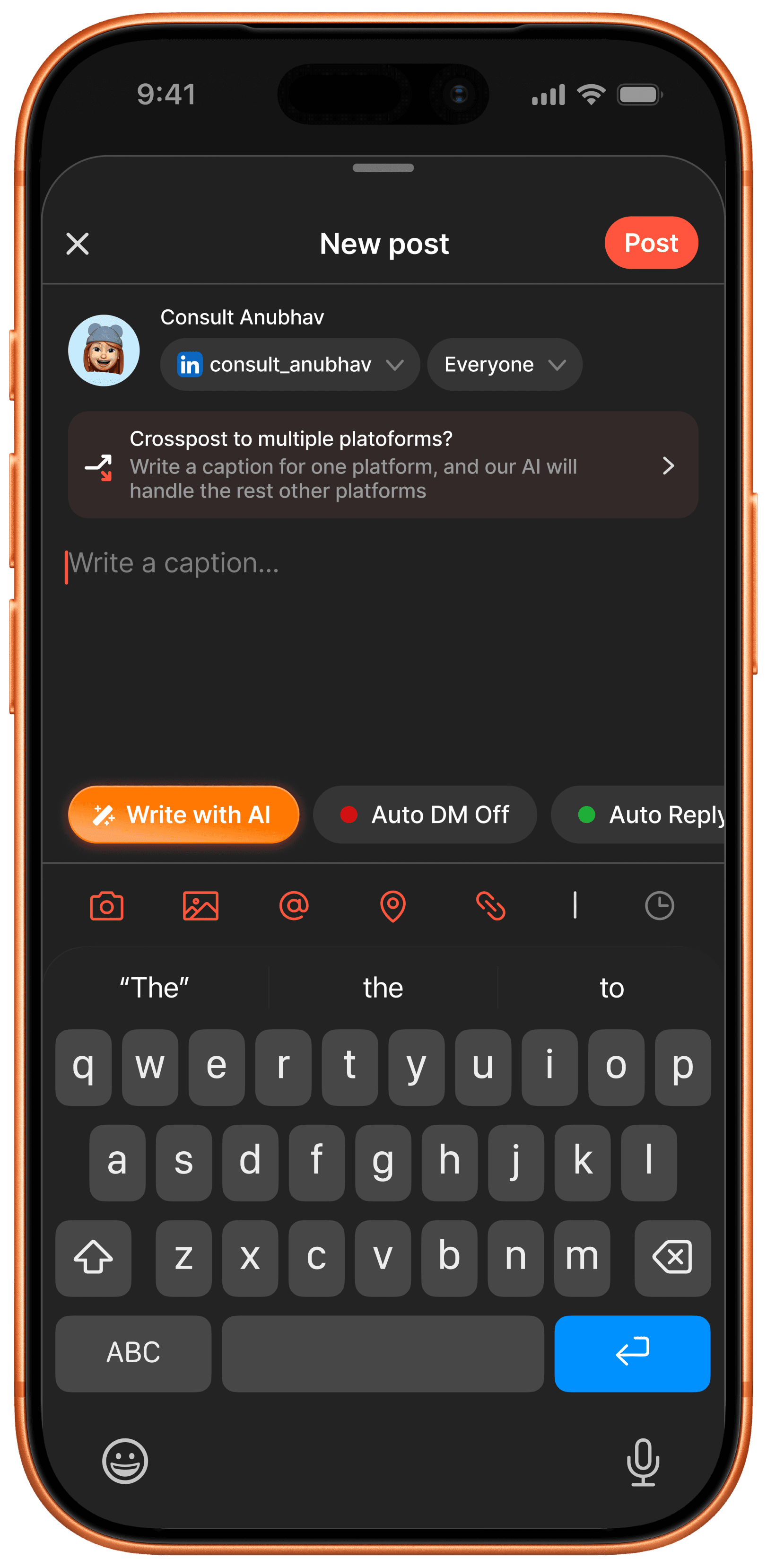 Dark mode new post composer with a Crosspost to multiple platforms banner